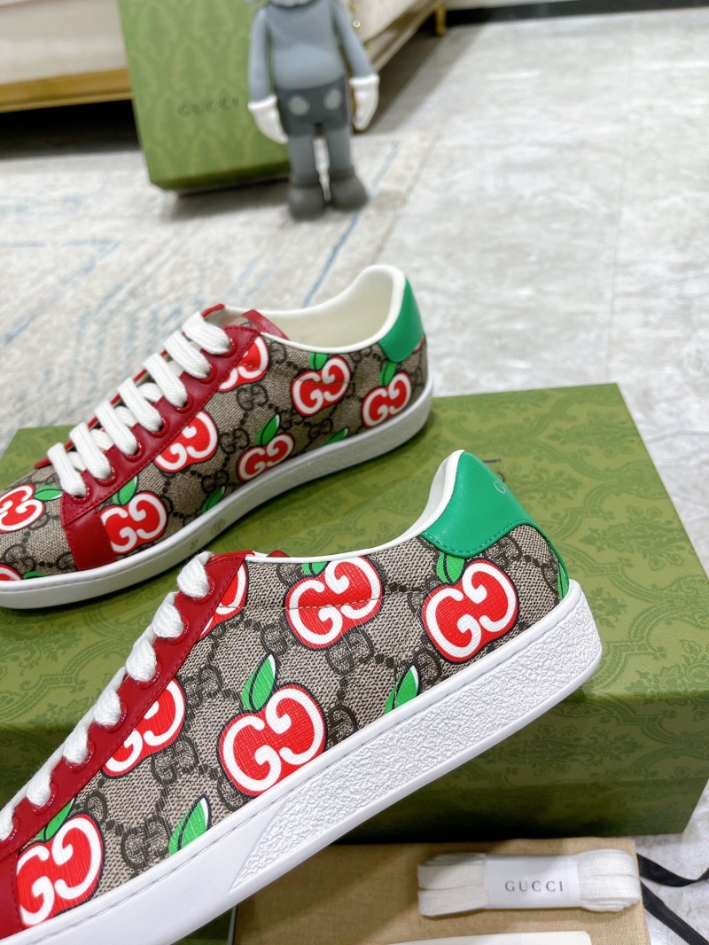 Gucci Sneakers